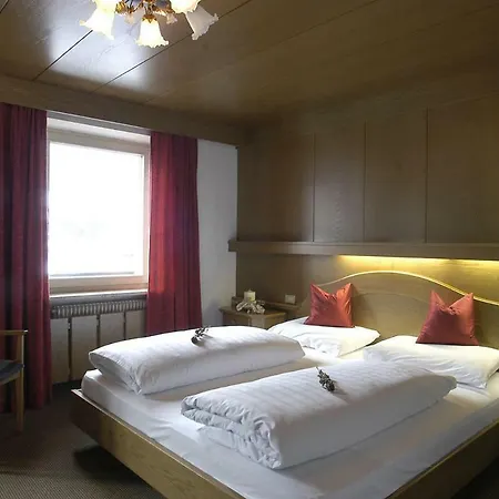Aurora Vintage Hotel